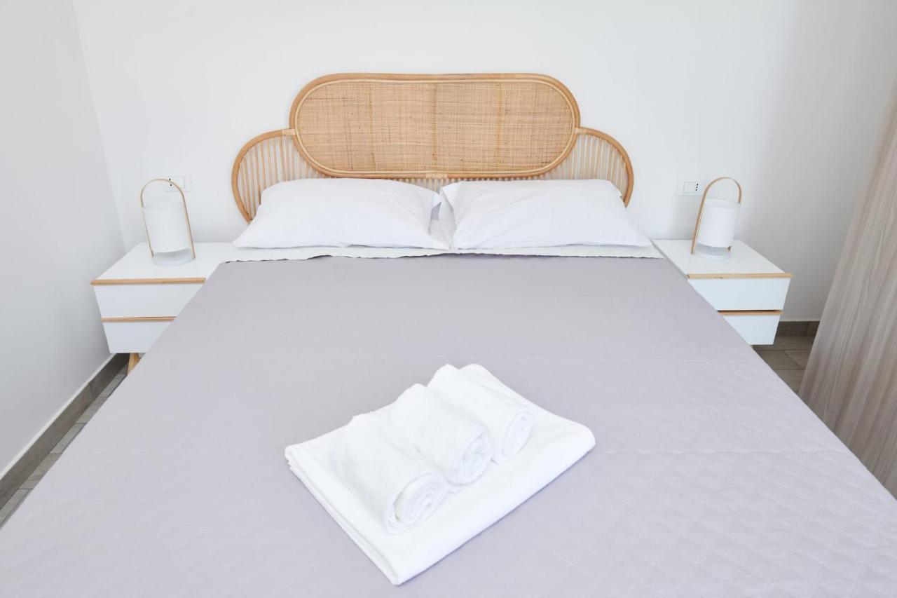 Salinelle Rooms Lascari Εξωτερικό φωτογραφία